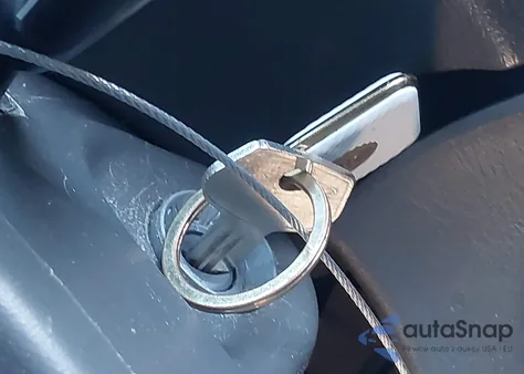 2002 Chevrolet Tracker Hard Top Base from USA, damaged, VIN 2CNBJ13CX26934058